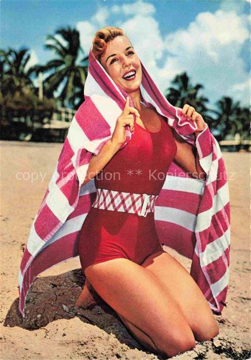 Bademode Swimwear Bain Costumi da Bagno Moda Bano-- Frau