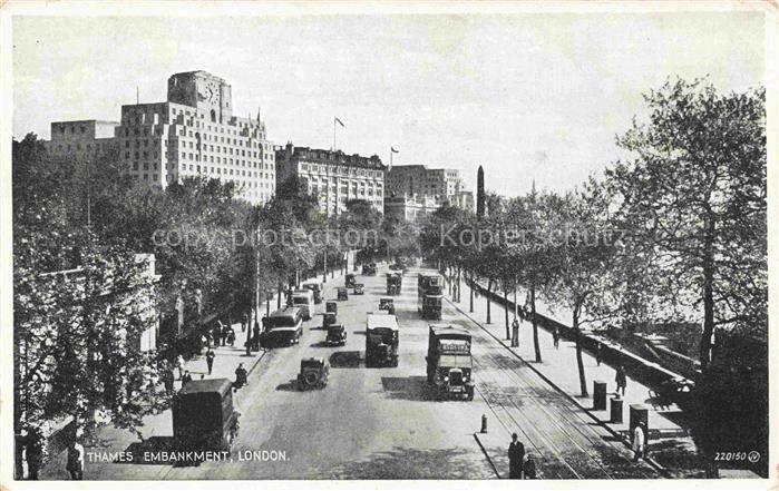 LONDON  UK Thames Embankment