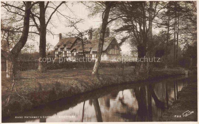 Shottery Warwickshire UK Anne Hathaways Cottage