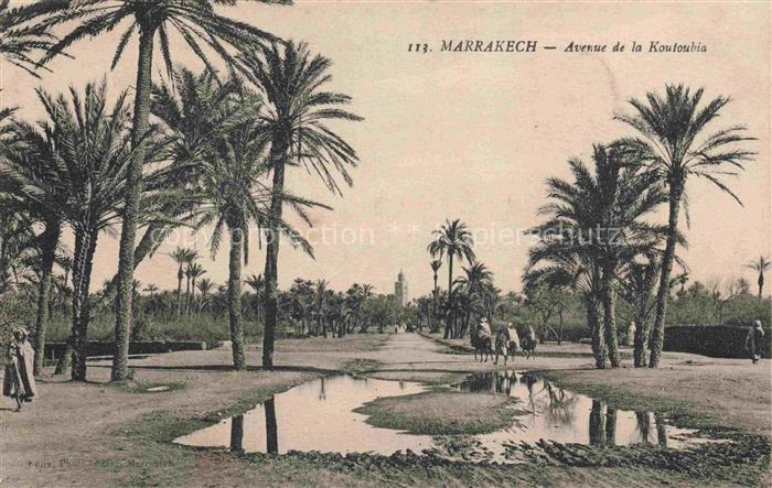 Marrakech Marrakesch Maroc Avenue de la Koutoubia
