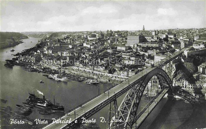 PORTO  Portugal Vista parcial e Ponte D Luis