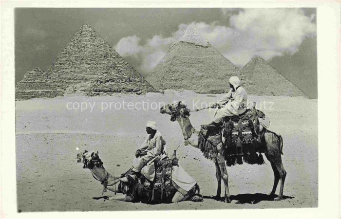 Gizeh Giza Egypt Pyramiden von Gizeh Kamelreiter