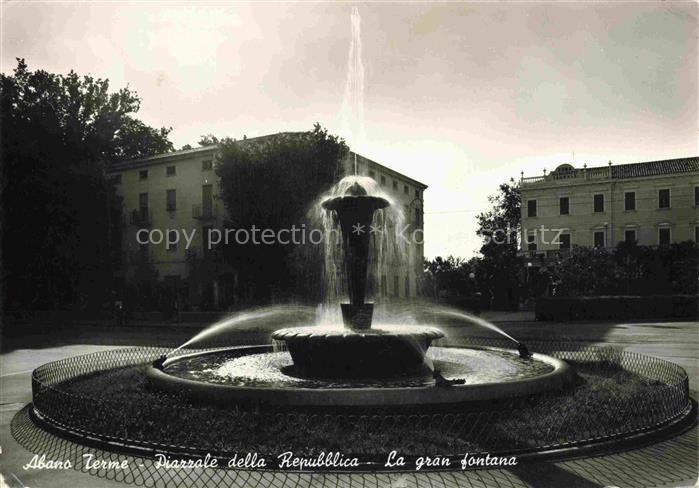 Abano Terme Veneto IT Piazzale della Repubblica La gran fontana