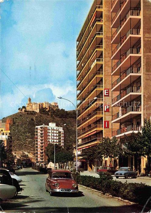 Cullera VALENCIA Valenciana ES Avenida de Paris Mancheta as fondo Santuario y Ca