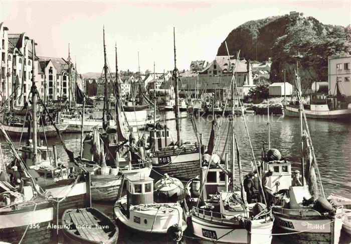 Alesund Norge Indre havn