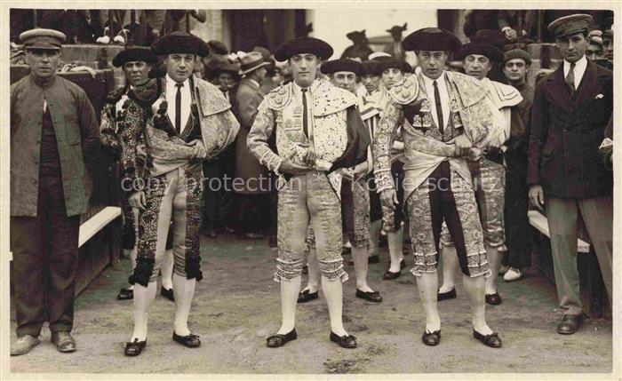 Stierkampf Corrida de Toros Bullfight-- Traje de Luces Lichteranzug Kostuem