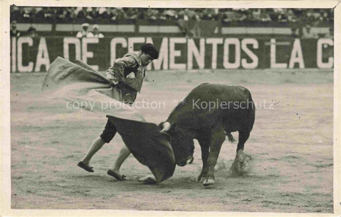 Stierkampf Corrida de Toros Bullfight-- Arena