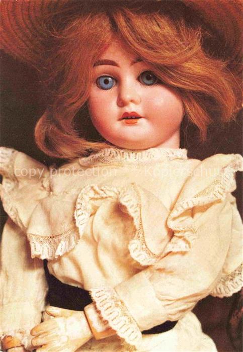 Puppe Doll Poupee Kinderspielzeug Schoene alte Puppe