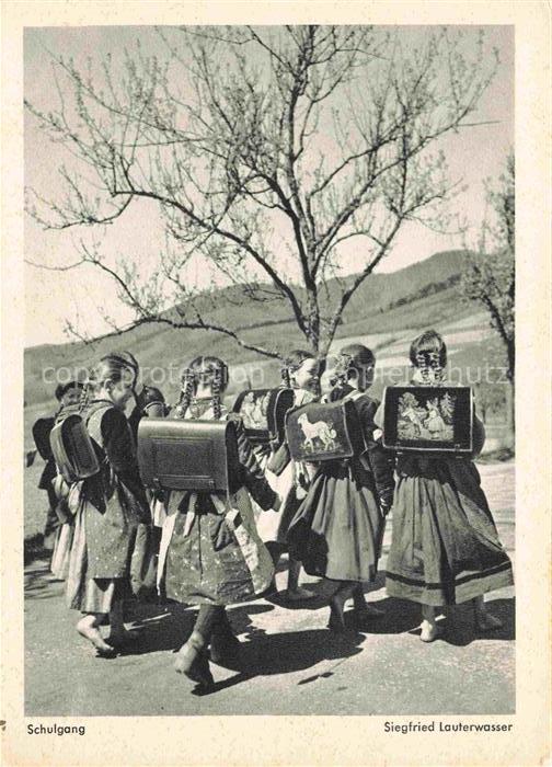 Schule School Ecole Escuela Scuola-- Schulanfang Siegfried Lauterwasser