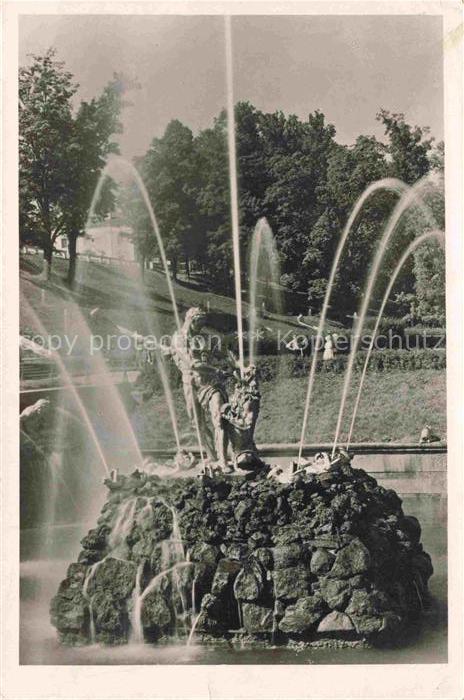 Petrodvorets St Petersburg Springbrunnen