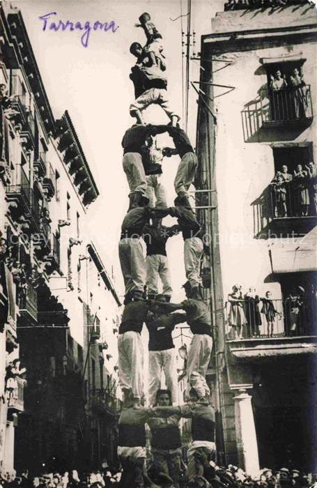 TARRAGONA ES Torre Humana tres de ocho