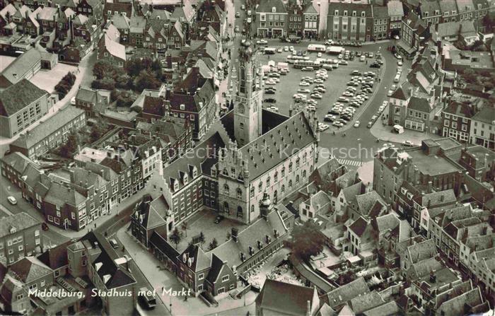 MIDDELBURG  Zeeland NL Stadhuis met Markt Fliegeraufnahme