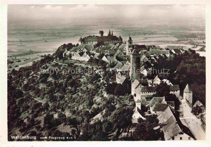 Waldenburg Hohenlohekreis BW Fliegeraufnahme mit Schloss
