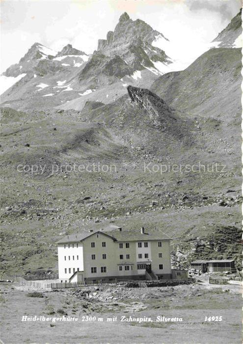 Heidelbergerhuette 2265m Silvretta Tirol AT mit Zahnspitz Silvretta