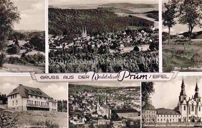 Pruem Eifel Rheinland-Pfalz Blick vom Dausfeld Panorama Niederpruem Jugendherber
