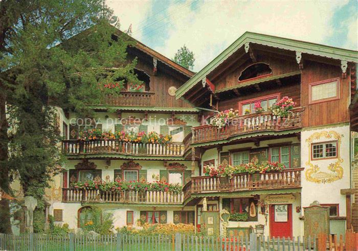 Tegernsee Bayern Das Wackersberger Haus in der Rosenstrasse
