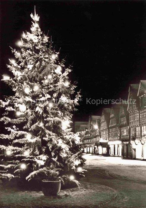 CELLE  Niedersachsen Verschneite Fachwerkhaeuser in der Zoellnerstrasse