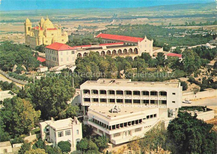 Carthage  Karthago Carthago Tunesie La Cathedrale et l'hotel Reine Didon