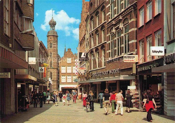 VENLO Limburg NL Vleesstraat achtergrond stadhuis