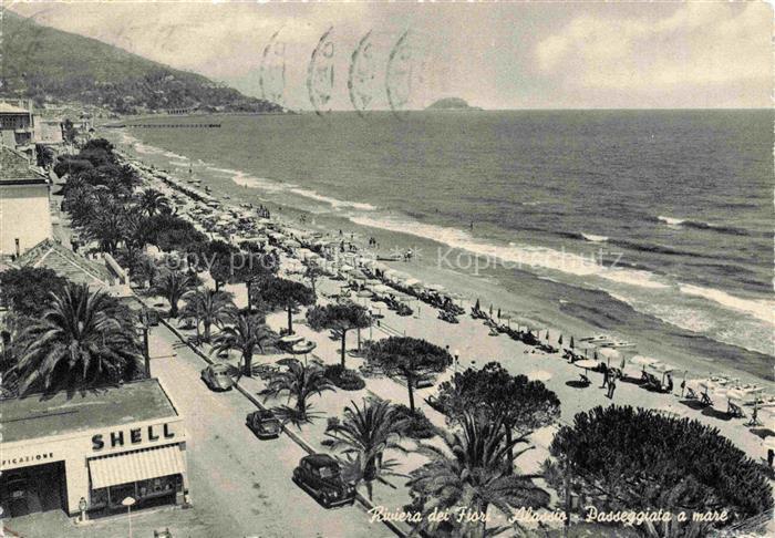 ALAssIO Savona Liguria IT Seepromenade Strand