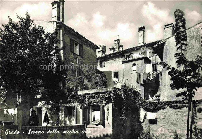 GRADO Gorizia IT Verkuerzung an der alte stadt