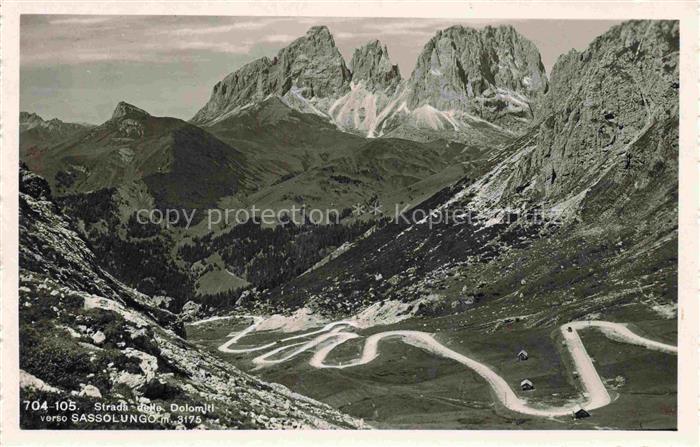 Sassolungo Langkofel Sasso-Lungo 3178m Bolzano IT Strada delle Dolomiti