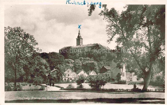 Siegburg NRW Partie am Schwanenteich mit Michelsberg