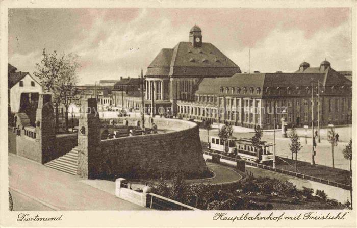 DORTMUND  CITY Hauptbahnhof mit Freistuhl