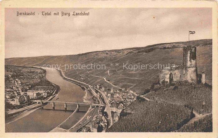 BERNKASTEL-KUES Berncastel Rheinland-Pfalz Panorama mit Burg Landshut