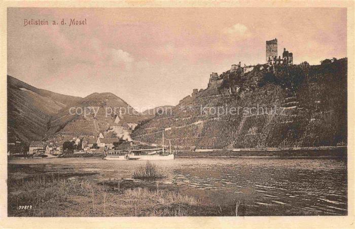 Beilstein Mosel Rheinland-Pfalz Moselpartie mit Burgblick