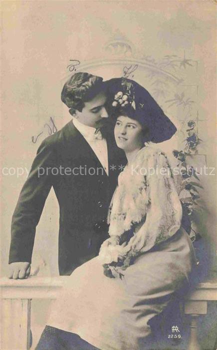 Foto RKL Nr. 2259 Frauen Hutmode