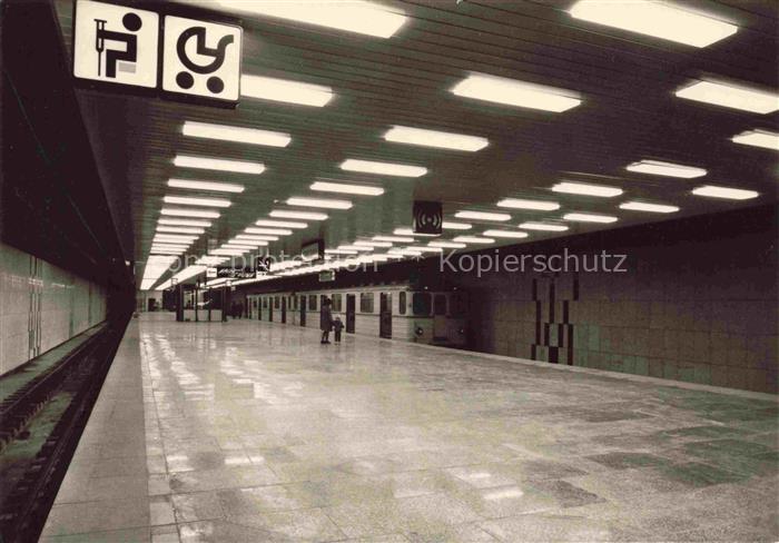 U-Bahn Subway Underground Metro Prag Praha