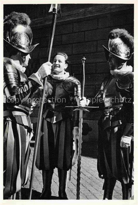 Schweizergarde Guardia Svizzera Leibgarde Aufzug Feier in St. Peter