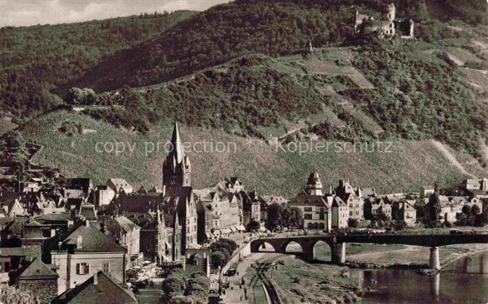 BERNKASTEL-KUES Berncastel Rheinland-Pfalz Mosel Panorama