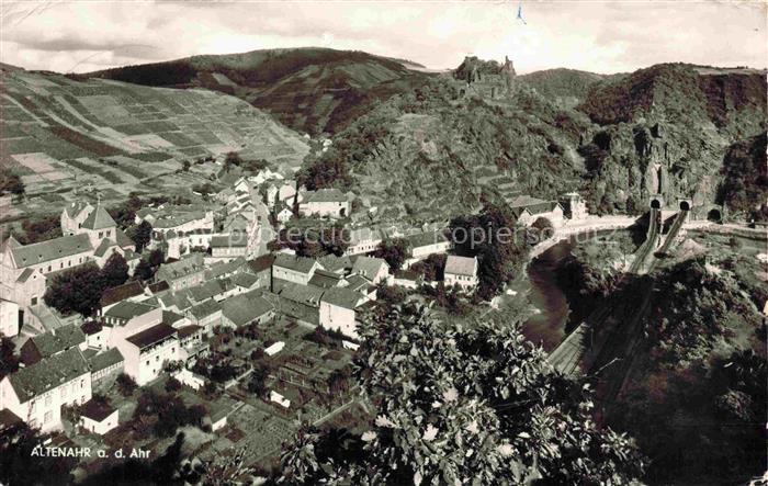 Altenahr Ahrweiler Rheinland-Pfalz Blick vom Schwarzen Kreuz