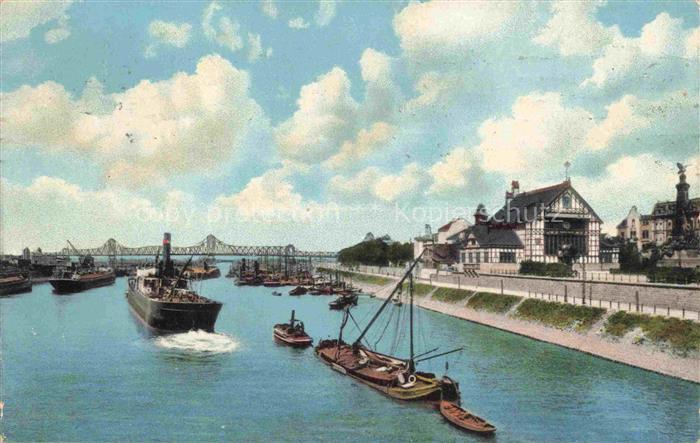 DUISBURG  Ruhrort Rheinpartie Frachtschiffe