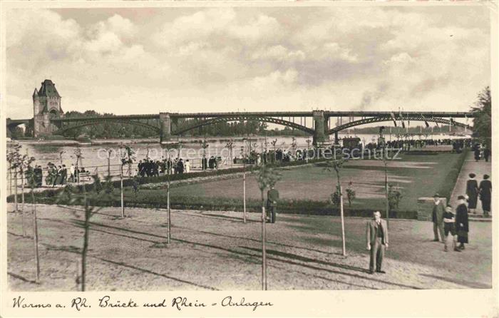 WORMS Rhein Bruecke und Rheinanlagen