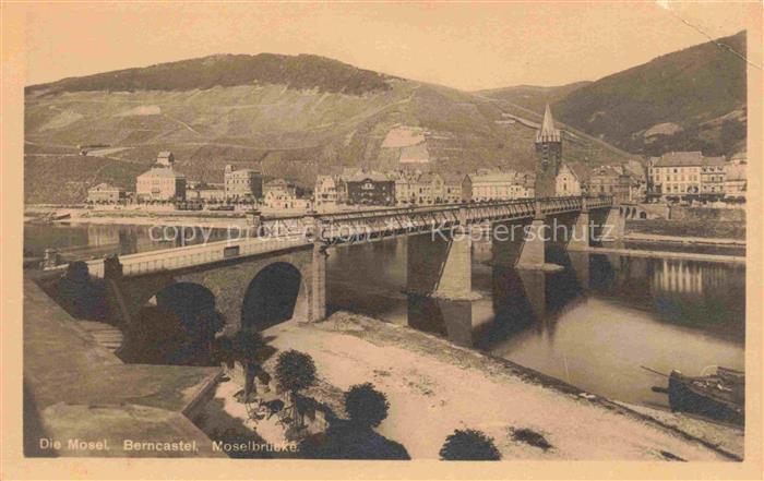 Berncastel BERNKASTEL-KUES Rheinland-Pfalz Moselbruecke Moselpartie