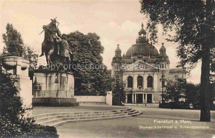 FRANKFURT AM MAIN Bismarckdenkmal und Schauspielhaus