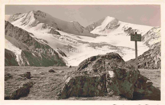 oetztal Tirol AT Am Marzelikamm Aufstiegsroute zum Similaun