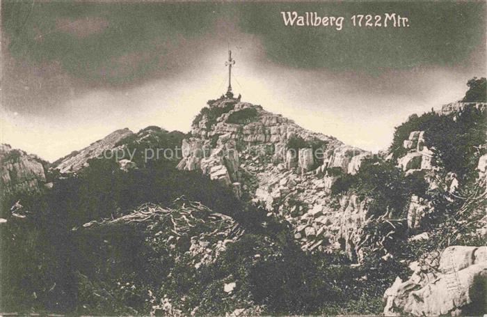 Wallberg 1723m Tegernsee Bayern Panorama mit Gipfelkreuz
