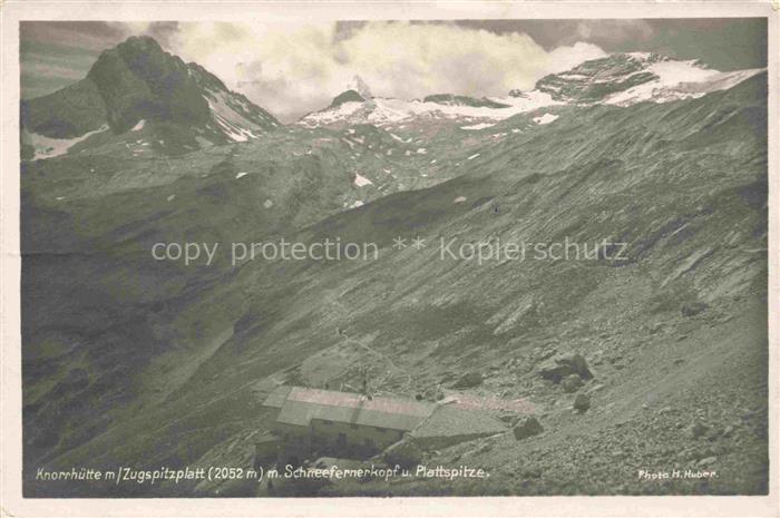 Knorrhuette 2051m Zugspitzplatt Garmisch-Partenkirchen Bayern mit Schneefernerko