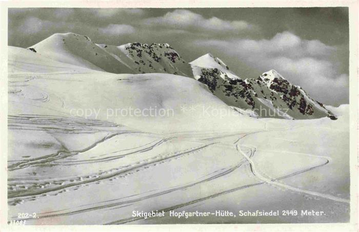 Hopfgartnerhuette 1750m Hopfgarten Brixental Tirol AT Skigebiet mit Schafsiedel
