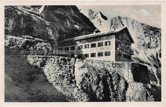 Karwendelhaus 1765m Tirol Ansicht