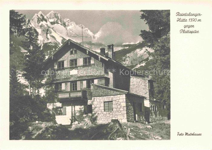 Raintalangerhuette 1370m Zugspitzplatt Garmisch-Partenkirchen Bayern mit Plattsp