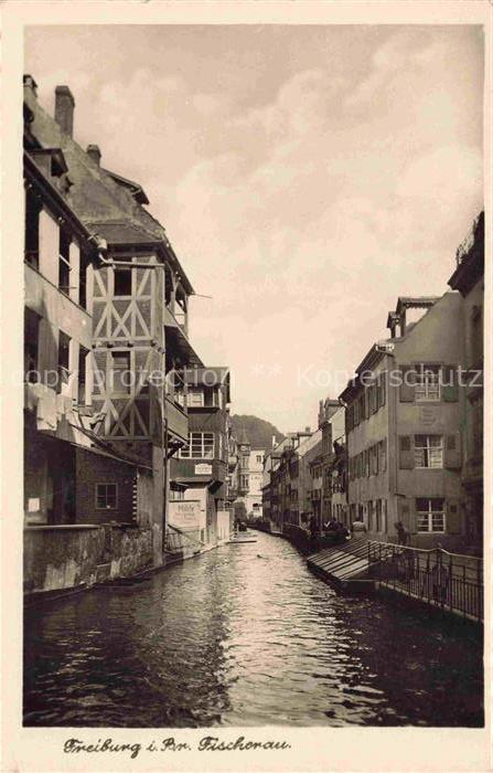 FREIBURG Breisgau BW Fischerau Baechle Gewerbebach Fachwerk-Haus Kanal Altstadt