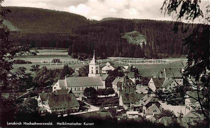 Lenzkirch Hochschwarzwald BW Hochschwarzwald Kurort Kirche Panorama Wald Dorf S/
