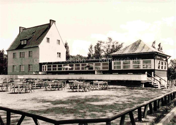Cadinen Tolkemit Hafenkrug Erlenwaeldchen Gaststaette Glasfassade Biergarten Fri