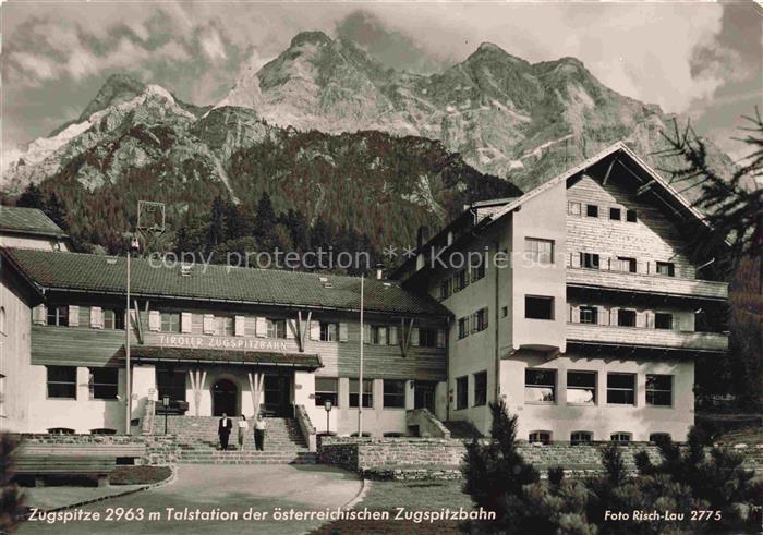 Ehrwald Tirol AT Tiroler-Zugspitzbahn Talstation Zugspitze Bergmassiv Alpengebae
