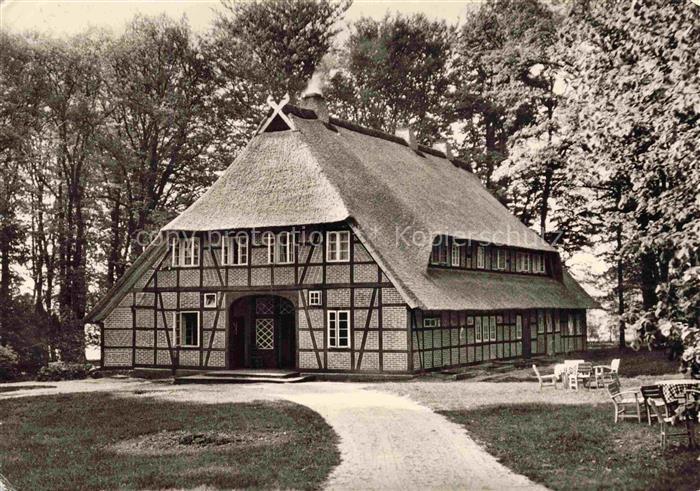 Heber  Schneverdingen Soltau Lueneburger Heide Hof-Tuetsberg Reetdachhaus Fachwe